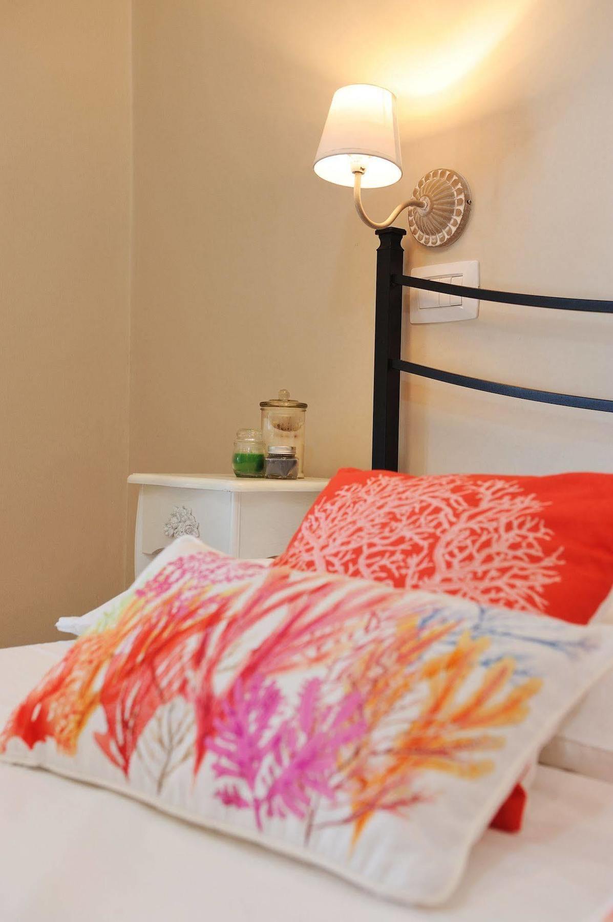 Onda Marina Rooms Cagliari Eksteriør billede
